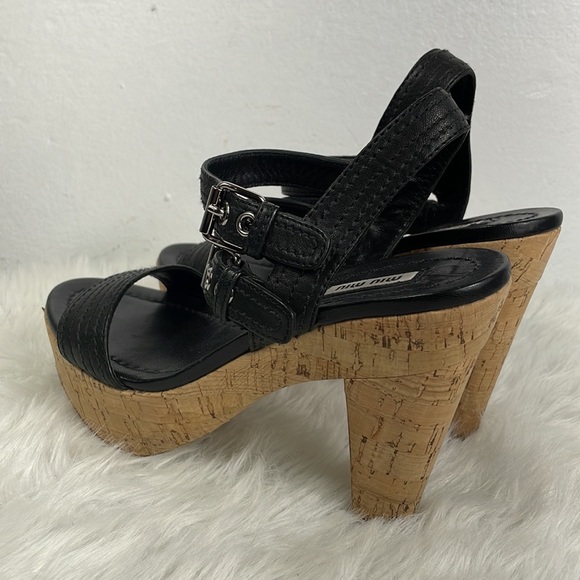 🍒MIU MIU HEELS - Picture 5 of 10